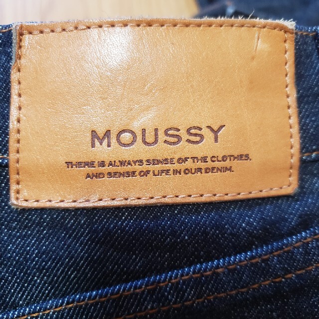 moussy(マウジー)のマウジー moussy MVS skinny 24inch  ワンウォッシュ レディースのパンツ(デニム/ジーンズ)の商品写真