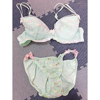 ピーチジョン(PEACH JOHN)の新品☆PEACH JOHN (ブラ&ショーツセット)