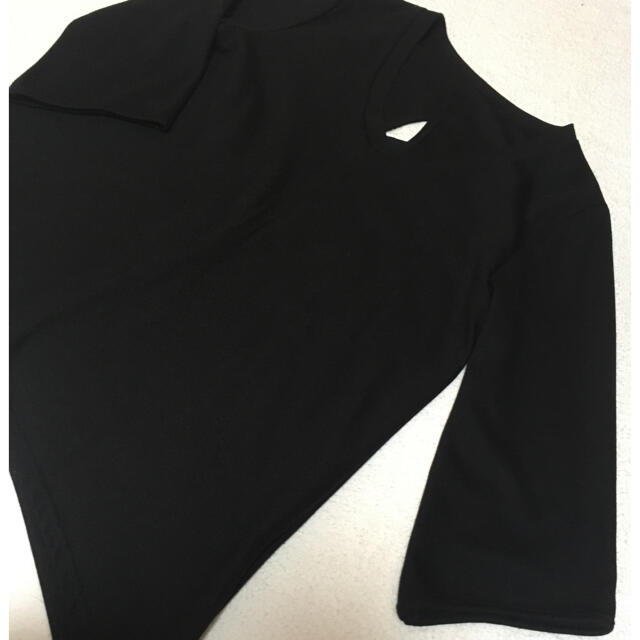 ブラックカットソー レディースのトップス(Tシャツ(長袖/七分))の商品写真