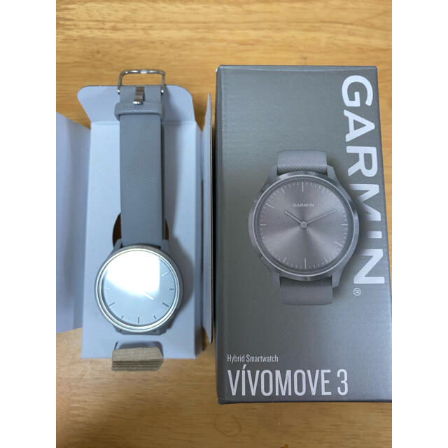 GARMIN(ガーミン)のSuica対応　GARMIN(ガーミン) vivomove 3  スポーツ/アウトドアのトレーニング/エクササイズ(トレーニング用品)の商品写真