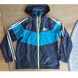 アディダス(adidas)のアディダス　薄手のジャンパー　140(ジャケット/上着)