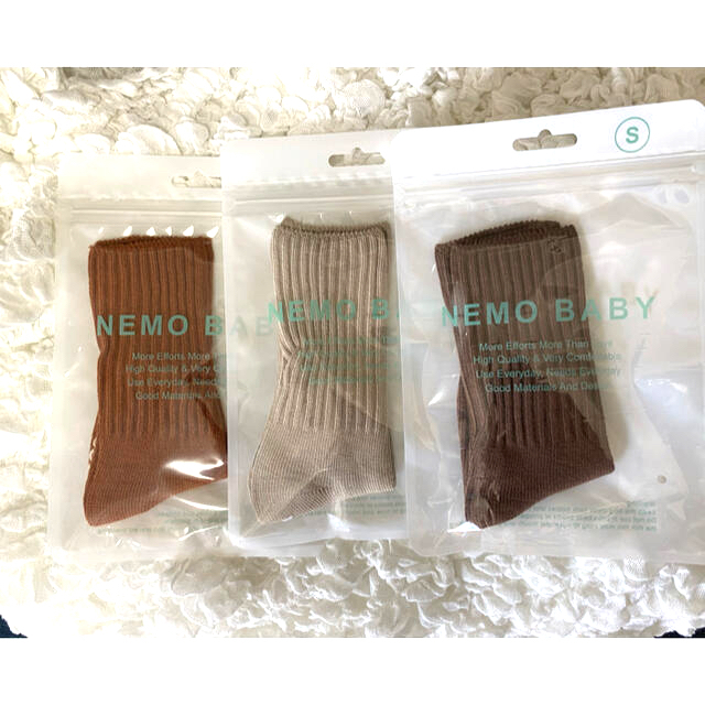 New Balance(ニューバランス)のbaby simple cotton lib socks 3p キッズ/ベビー/マタニティのおむつ/トイレ用品(ベビーおしりふき)の商品写真