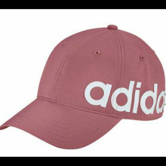 adidas(アディダス)の【新品】【サイズ：F】adidasレディースキャップ レディースの帽子(キャップ)の商品写真