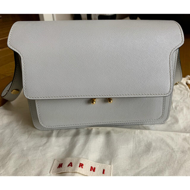 マルニ　アタッシュバッグ　MARNI バッグ　ショルダーバッグ　トランク