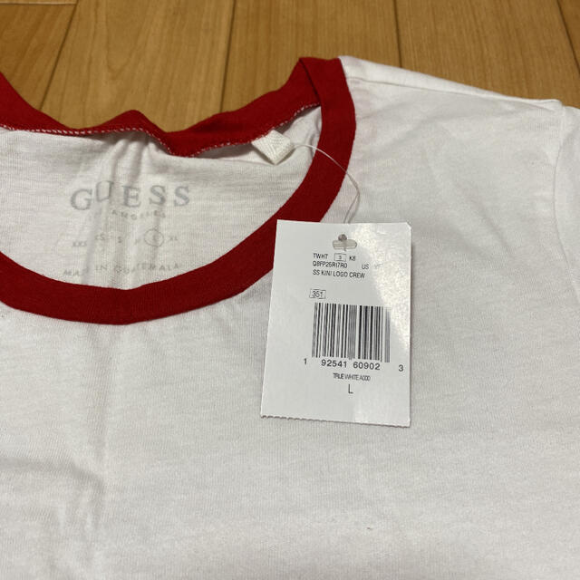 GUESS(ゲス)のTシャツ レディース　guess レディースのトップス(Tシャツ(半袖/袖なし))の商品写真