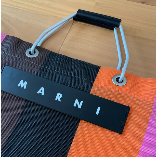 Marni(マルニ)のマルニ　フラワーカフェ　バッグ レディースのバッグ(トートバッグ)の商品写真