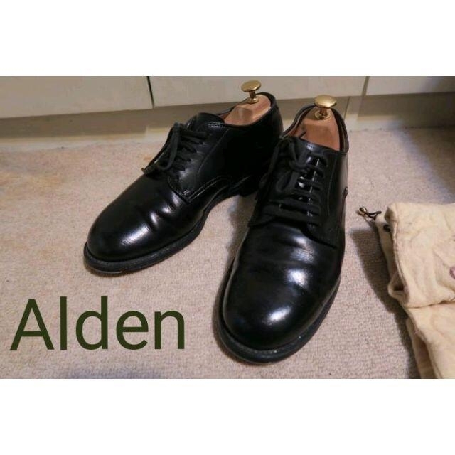 Alden(オールデン)のオールデン プレーントゥ　6.5　黒　Alden　BEAMS別注 メンズの靴/シューズ(ドレス/ビジネス)の商品写真