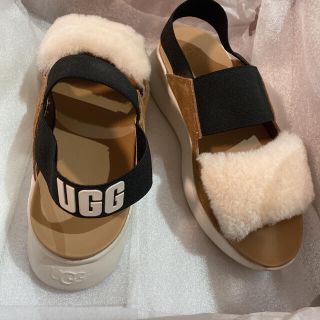 アグ(UGG)のアグ　モコモコ　スニーカー サンダル　スニサン　黒　キャメル　白(サンダル)