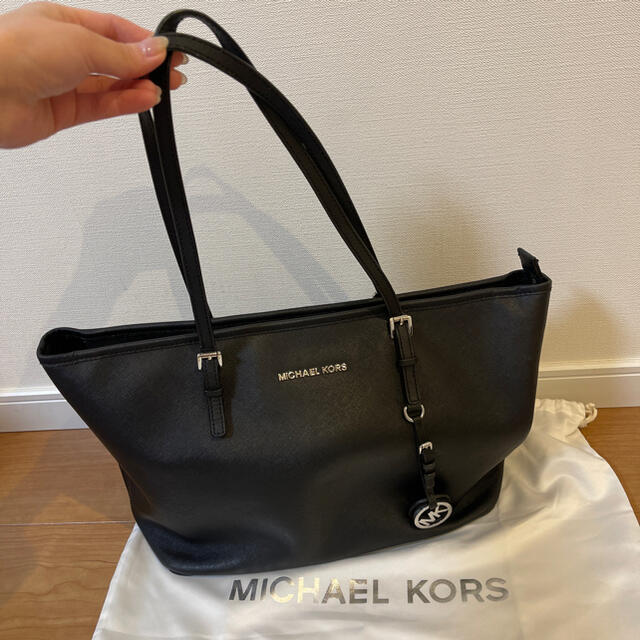 Michael Kors(マイケルコース)のマイケルコース　A4サイズ レディースのバッグ(トートバッグ)の商品写真