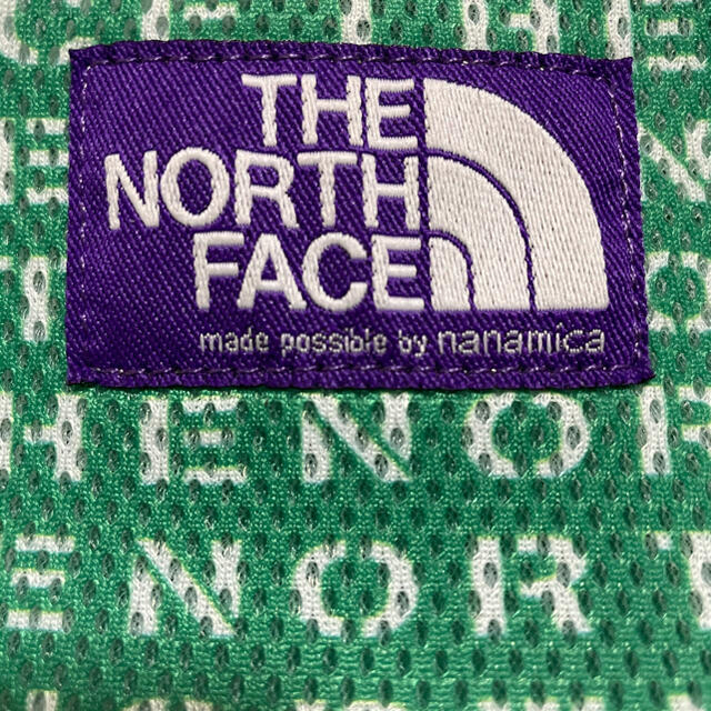 THE NORTH FACE(ザノースフェイス)の最終値下げTHENORTHFACEショルダーバッググリーンパープルロゴ メンズのバッグ(ショルダーバッグ)の商品写真