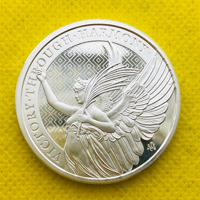 美術品/アンティークセントヘレナ 銀貨 女王の美徳「勝利」2021年最新作　※純銀、コインカプセル付