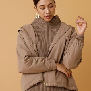 アズールバイマウジー(AZUL by moussy)のアズールバイマウジー マウンテンパーカー ベージュ ピンクベージュ(ブルゾン)