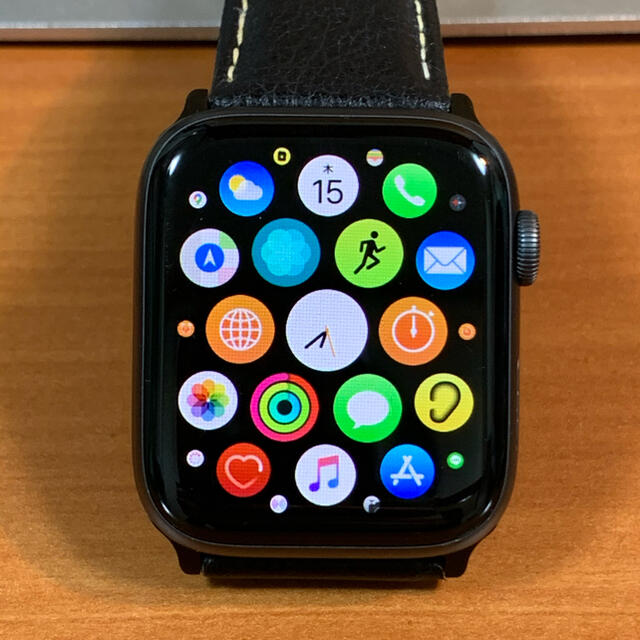 Apple Watch 4  44mm  スペースグレー アルミモデル