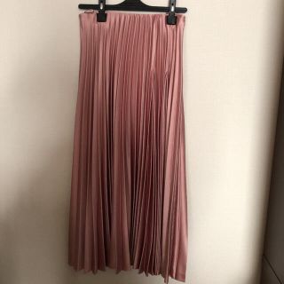 ザラ(ZARA)のzara ピンクプリーツスカート(ロングスカート)