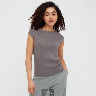 ユニクロ(UNIQLO)のスーピマコットン　ノースリーブセーター　ネイビーXS(カットソー(半袖/袖なし))