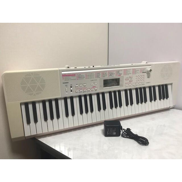CASIO 光ナビゲーションキーボード LK-111 動作品 鍵盤楽器 CASIO 光ナビゲーションキーボード LK-111 動作品 鍵盤楽器