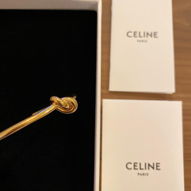 celine(セリーヌ)の【ロー 様専用】CELINE セリーヌ ノット エクストラシンブレスレット レディースのアクセサリー(ブレスレット/バングル)の商品写真