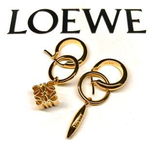 ロエベ(LOEWE)の【本物】ロエベ アシンメトリック ピアス(ピアス)