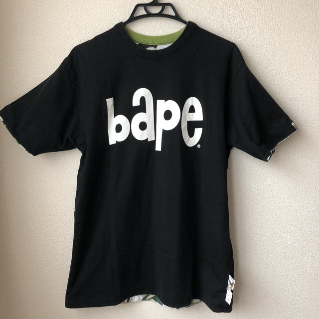 A BATHING APE(アベイシングエイプ)のアベイシングエイプ　リバーシブル　ハイビスカスTシャツMade in Japan メンズのトップス(Tシャツ/カットソー(半袖/袖なし))の商品写真