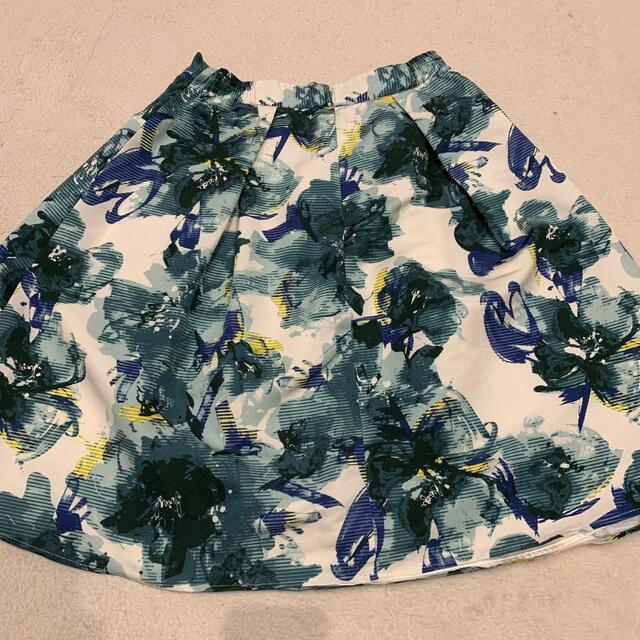 Swingle(スウィングル)のスウィングル　アートな花柄フレアスカート レディースのスカート(ひざ丈スカート)の商品写真