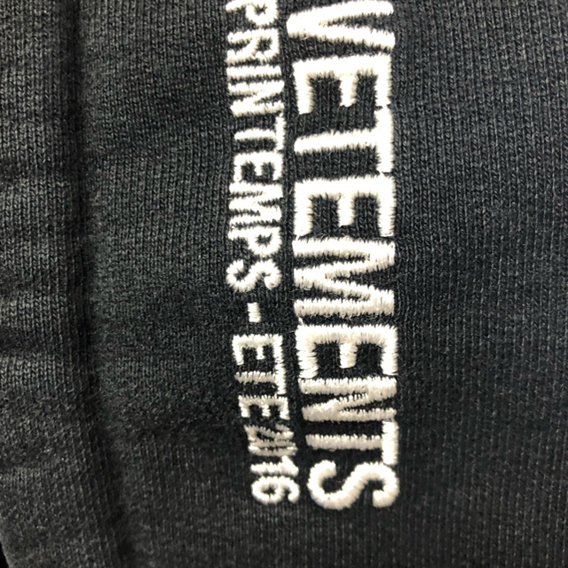 Balenciaga(バレンシアガ)のvetements 辞書Hoodie  パーカー メンズのトップス(パーカー)の商品写真