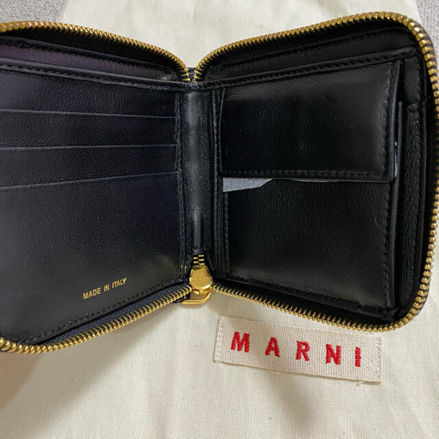 Marni(マルニ)のMarni マルニ　サフィアーノ　財布　バッグ　二つ折り　コインケース　ミニ財布 レディースのファッション小物(財布)の商品写真