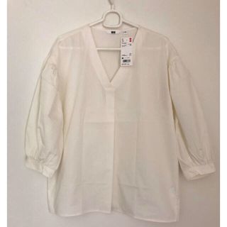 ユニクロ(UNIQLO)の明珠様専用＊ユニクロ　Vネック　ボリュームスリーブブラウス(シャツ/ブラウス(長袖/七分))