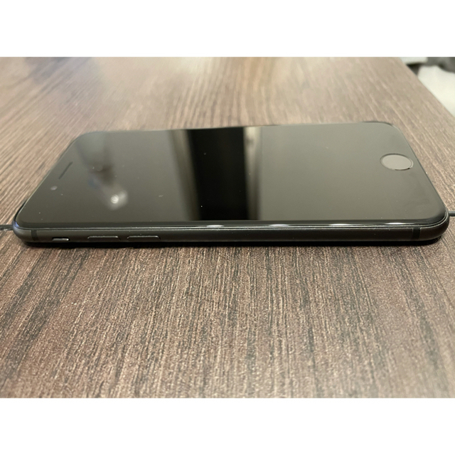 【極美品】iPhone8 本体 64GB SoftBank ブラック