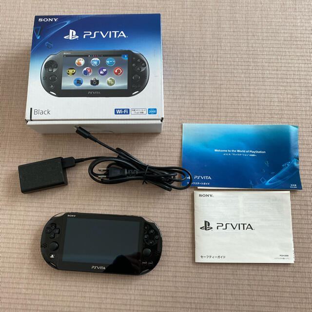 エンタメホビーSONY PlayStationVITA 本体  PCH-2000 ZA11