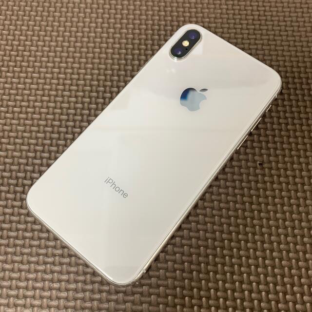 iPhone(アイフォーン)のiPhone X Silver 256 GB SIMフリー スマホ/家電/カメラのスマートフォン/携帯電話(スマートフォン本体)の商品写真