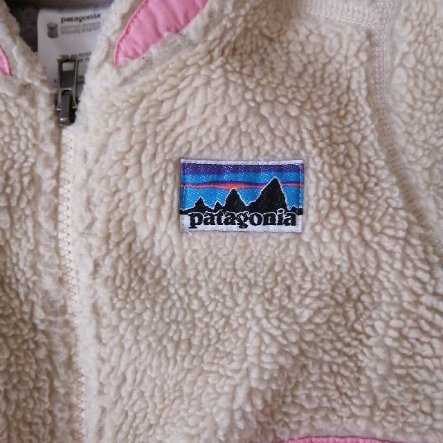 patagonia(パタゴニア)のパタゴニア　キッズ　18M アウター　ジャケット キッズ/ベビー/マタニティのキッズ服女の子用(90cm~)(ジャケット/上着)の商品写真