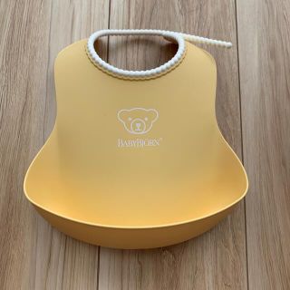 ベビービョルン(BABYBJORN)のベビービョルン★お食事スタイ(お食事エプロン)