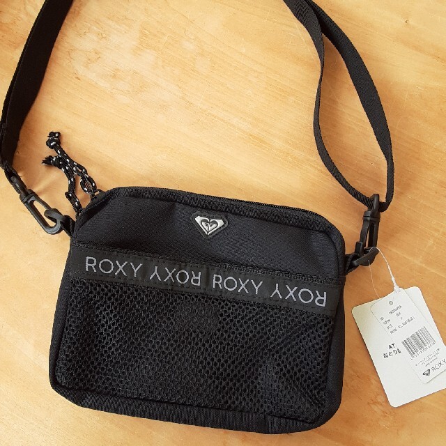 Roxy(ロキシー)のROXY ﾛｷｼｰ 新品ショルダーバッグ レディースのバッグ(ショルダーバッグ)の商品写真