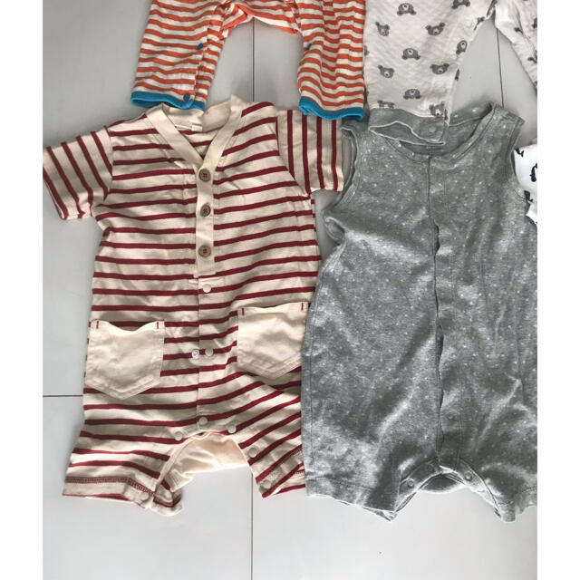 babyGAP(ベビーギャップ)のロンパース　スタイ  まとめ売り　18点　80 キッズ/ベビー/マタニティのベビー服(~85cm)(ロンパース)の商品写真