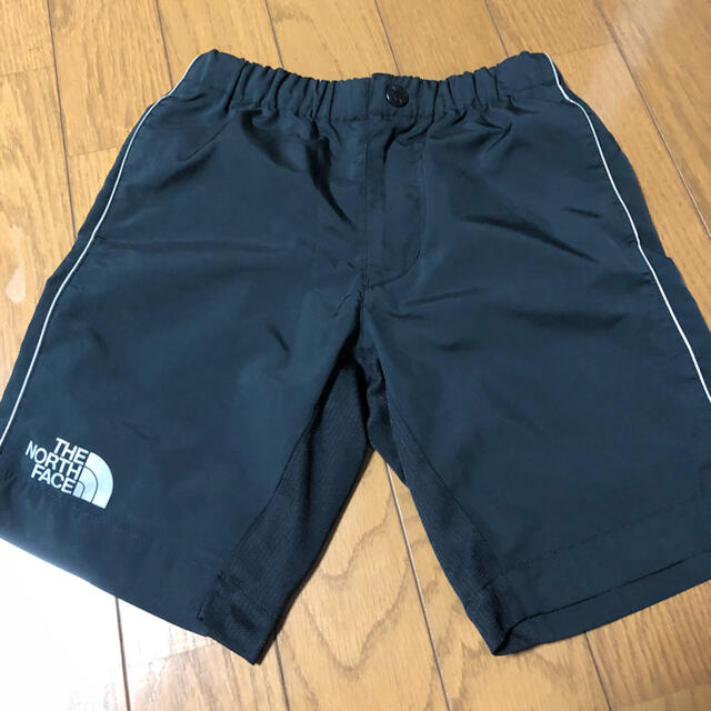 THE NORTH FACE(ザノースフェイス)の大幅値下げ THE NORTH FACE 110 セット まとめ売り キッズ/ベビー/マタニティのキッズ服男の子用(90cm~)(Tシャツ/カットソー)の商品写真