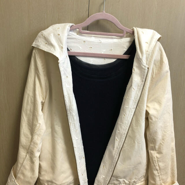 kumikyoku（組曲）(クミキョク)のシンプル&かわいい♪フード付きブルゾン レディースのジャケット/アウター(ブルゾン)の商品写真