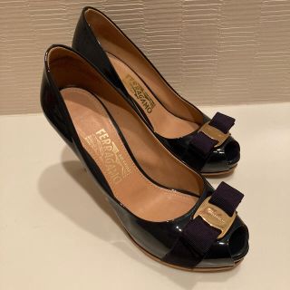 フェラガモ(Ferragamo)の専用です(ハイヒール/パンプス)