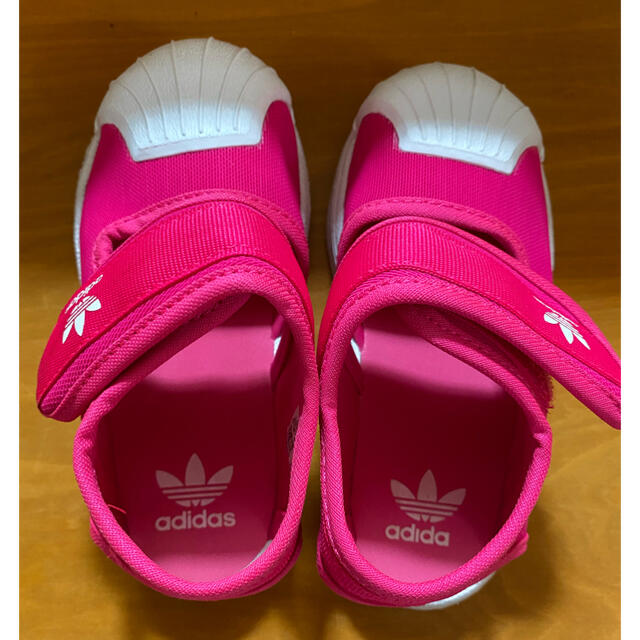 adidas(アディダス)のadidas キッズ　スニーカー　サンダル キッズ/ベビー/マタニティのベビー靴/シューズ(~14cm)(スニーカー)の商品写真