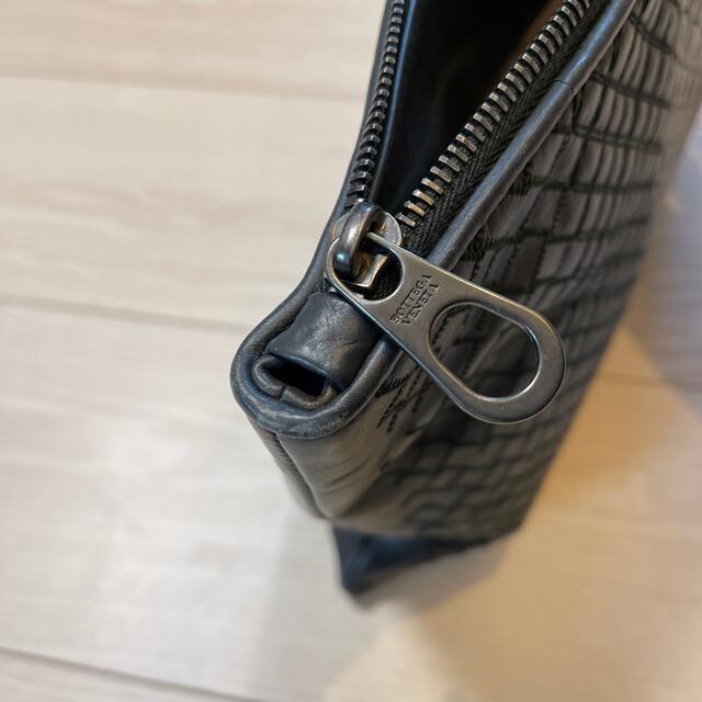 Bottega Veneta(ボッテガヴェネタ)のボッテガヴェネタ　イントレチャート　クラッチバッグ　グレー メンズのバッグ(セカンドバッグ/クラッチバッグ)の商品写真