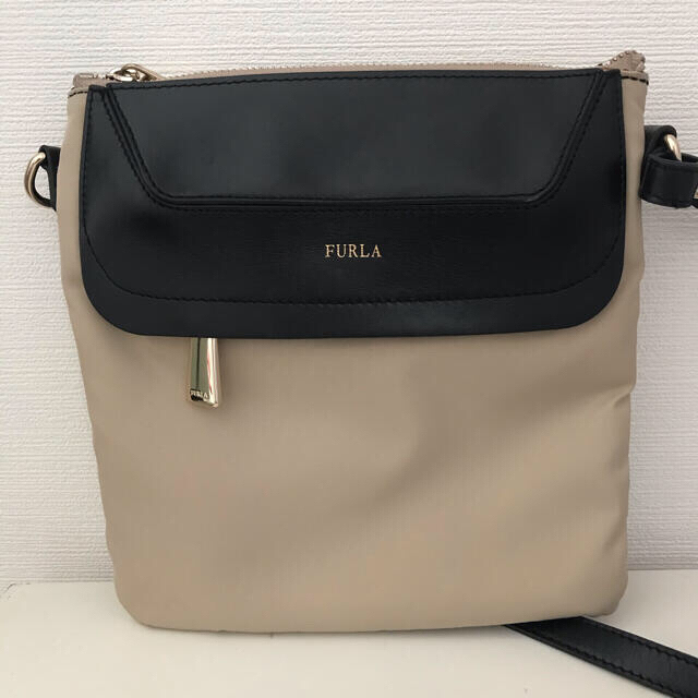 Furla(フルラ)のフルラ ショルダーバッグ  FURLA レディースのバッグ(ショルダーバッグ)の商品写真