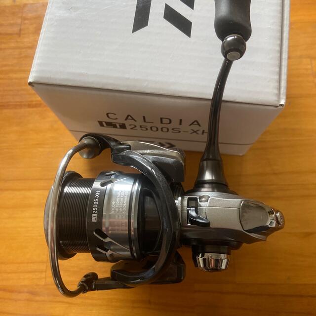 DAIWA(ダイワ)のカルディア2500S-XH スポーツ/アウトドアのフィッシング(リール)の商品写真