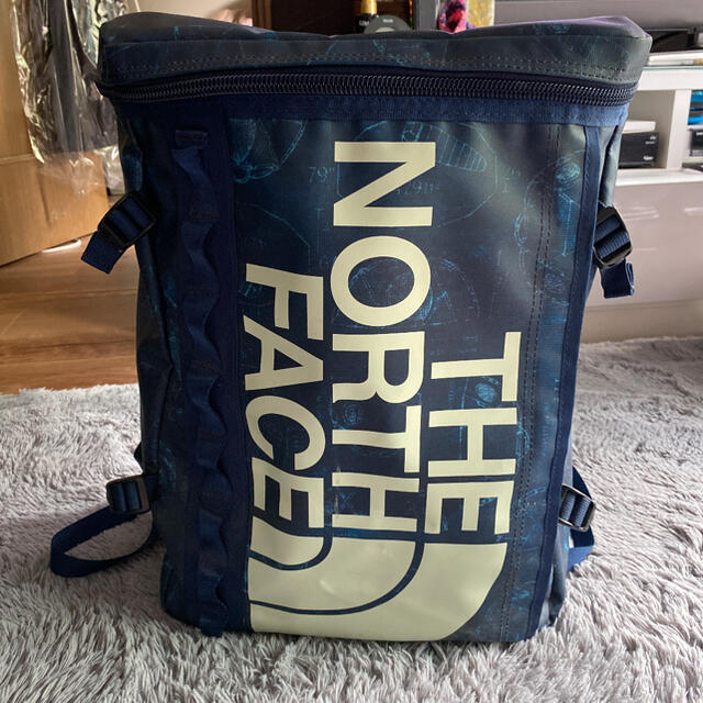 THE NORTH FACE(ザノースフェイス)のTHE NORTH FACE リュック 30L ⭐︎レアなカラー⭐︎ メンズのバッグ(バッグパック/リュック)の商品写真