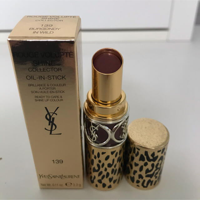 Yves Saint Laurent Beaute(イヴサンローランボーテ)のルージュ ヴォリュプテ シャイン コレクター No.139 コスメ/美容のベースメイク/化粧品(口紅)の商品写真