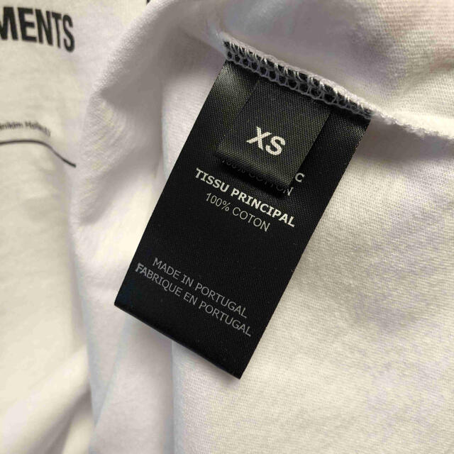 正規新品 20AW VETEMENTS ヴェトモン Tシャツ メンズのトップス(Tシャツ/カットソー(半袖/袖なし))の商品写真