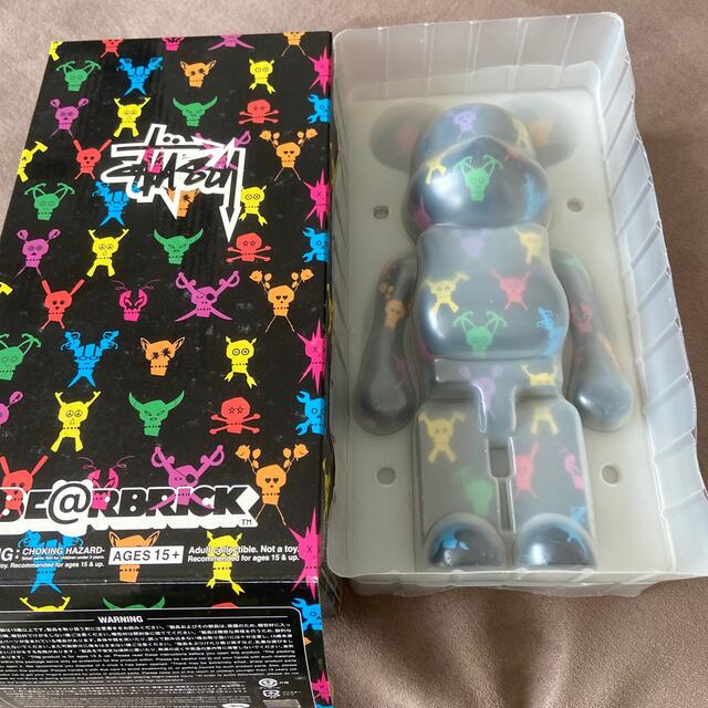 STUSSY BE@RBRICK 400%-