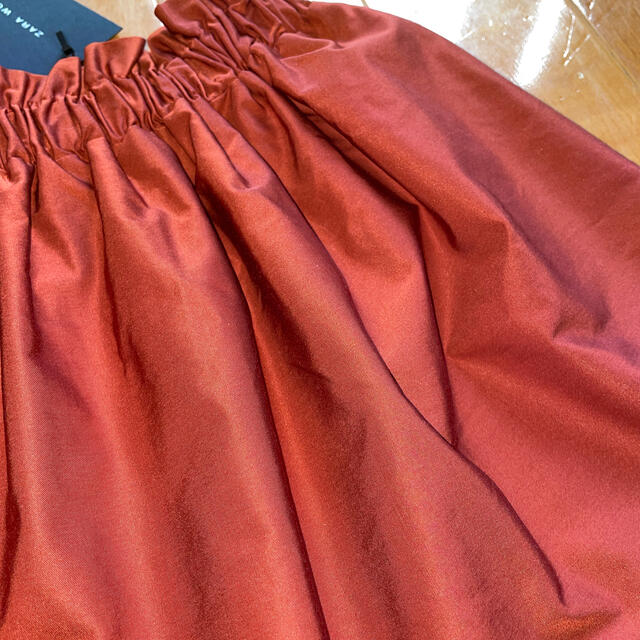 ZARA(ザラ)のZARA WOMAN ミニスカート　Mサイズ　新品タグ付き　テラコッタ色　 レディースのスカート(ミニスカート)の商品写真