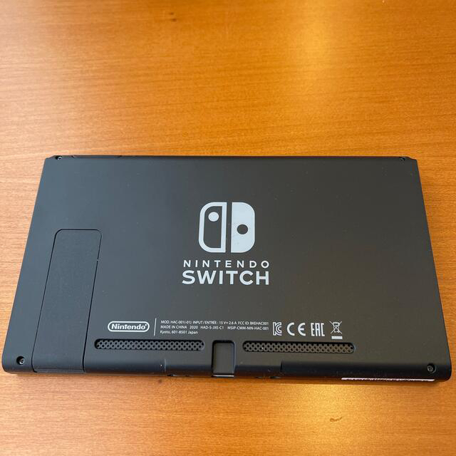 【美品】新型 Nintendo Switch 本体　ネオンブルー/ネオンレッド