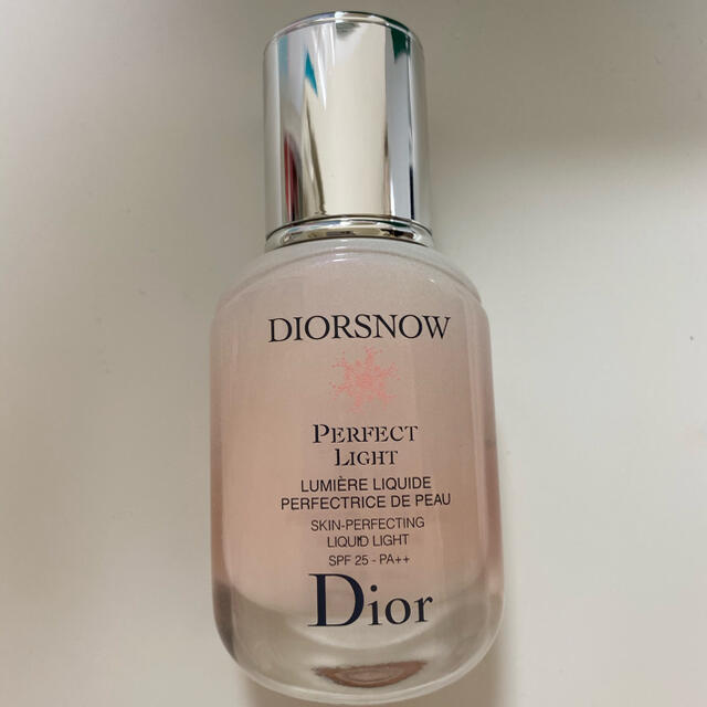 Dior スノーパーフェクトライト