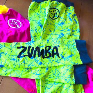 ズンバ(Zumba)の専用出品(レッグウォーマー)