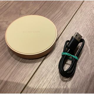 エレコム(ELECOM)のELECOM エレコム W-QA02GD Qi スマホ iPhone 充電器(バッテリー/充電器)